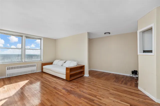 $249,999 | 133 Beach 120th Street, Unit 1E | Rockaway Park