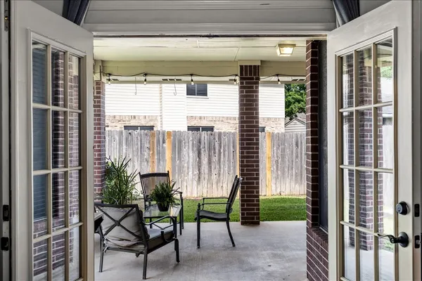 $349,000 | 1306 Golden Sun Court, Pasadena, TX 77586