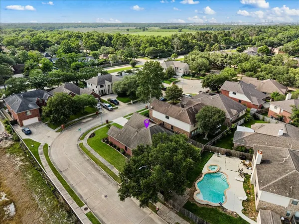 $349,000 | 1306 Golden Sun Court, Pasadena, TX 77586