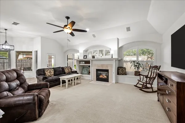 $349,000 | 1306 Golden Sun Court, Pasadena, TX 77586