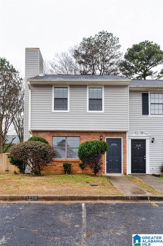 1539 Applegate Lane Alabaster, AL 35007 - Photo 1 of 25