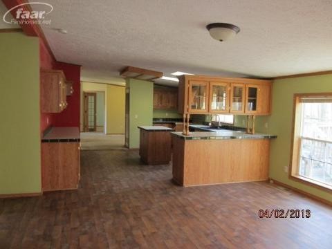 8453 West Dodge Road Montrose, MI 48457 - Photo 9 of 45 20351450-8.JPG