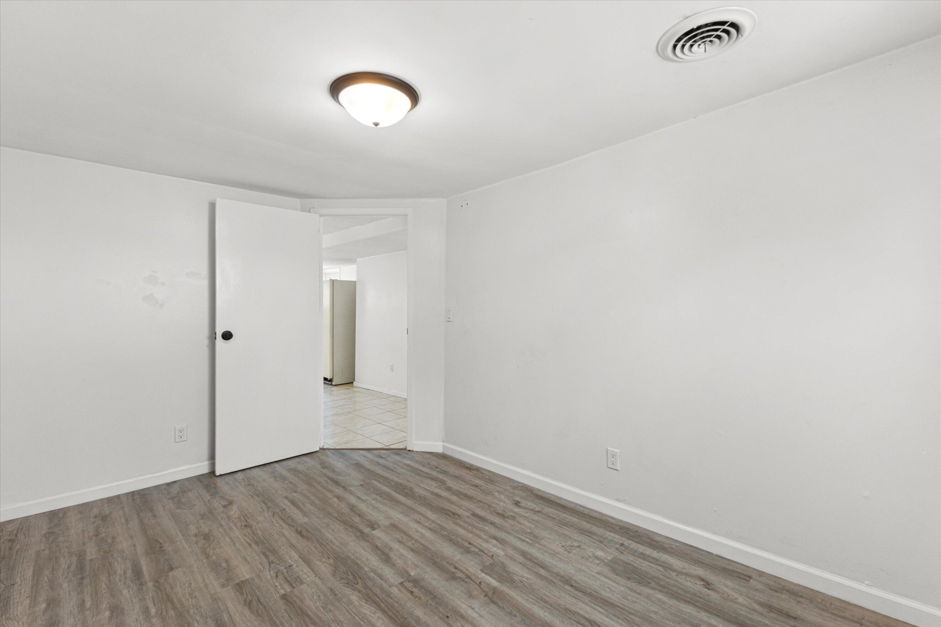 5329 16th Street Mount Pleasant, WI 53406 - Photo 11 of 21 21-925A7401