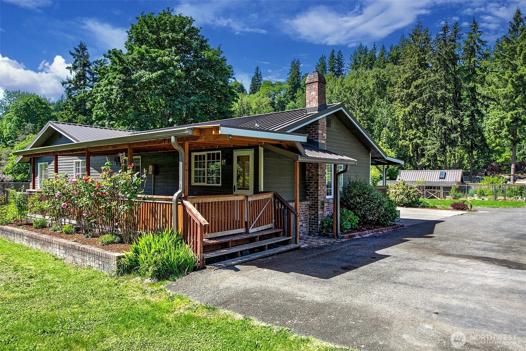 17023 Southeast Jones Road Renton, WA 98058 - Photo 22 of 37 Gallery Image 22