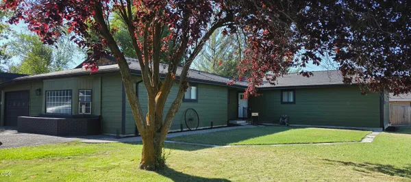 $469,000 | 5824 Independence Avenue, Klamath Falls, OR 97603