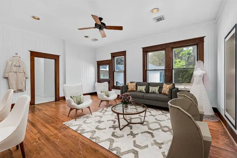 $1,275,000 | 38011 Spur 149 Road, Magnolia, TX 77354