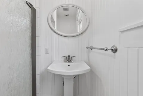 $1,275,000 | 38011 Spur 149 Road, Magnolia, TX 77354