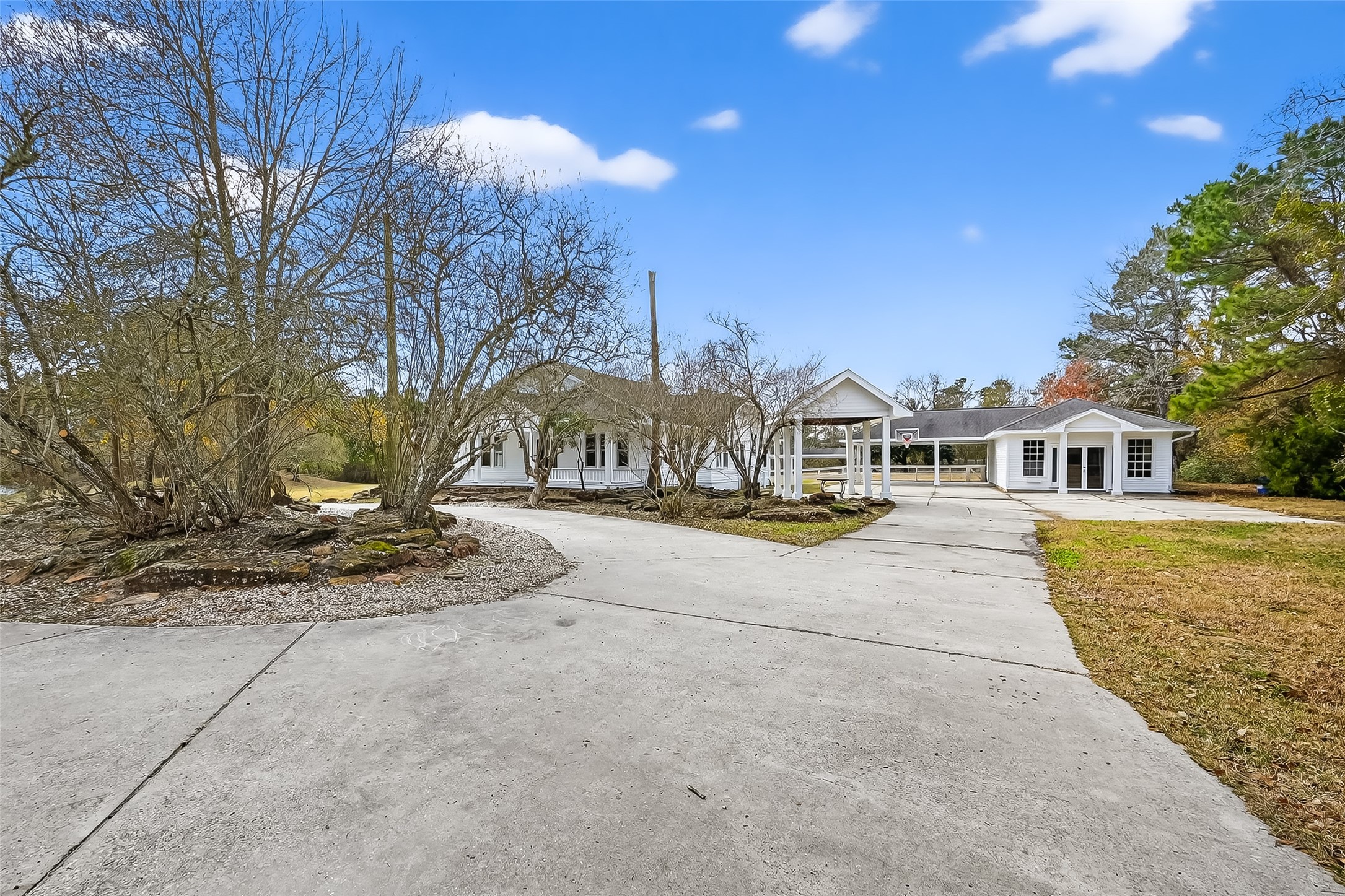 38011 Spur 149 Road Magnolia, TX 77354 - Photo 43 of 49 What it looks like in the fall