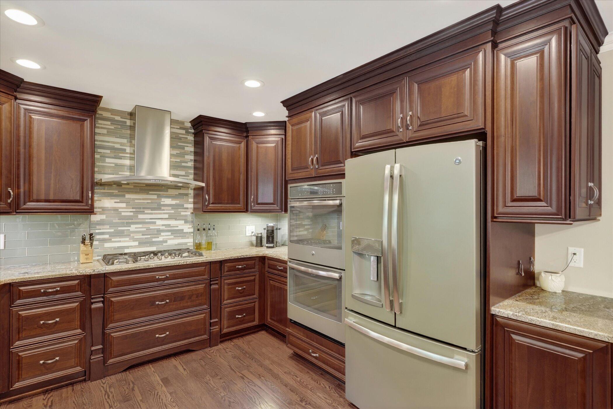 4022 Dun Rovin Court Commerce Township, MI 48382 - Photo 17 of 59 4022 Dun Rovin