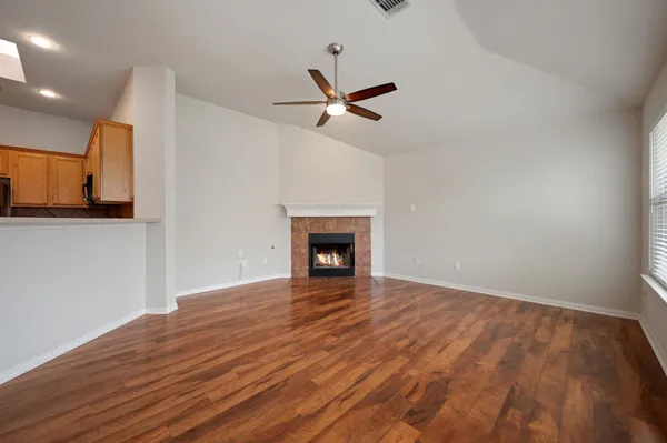 $2,350 | 20305 Kearney Hill Road, Pflugerville, TX 78660