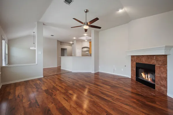 $2,350 | 20305 Kearney Hill Road, Pflugerville, TX 78660