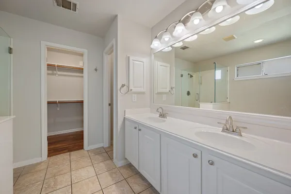 $2,350 | 20305 Kearney Hill Road, Pflugerville, TX 78660