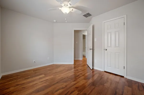 $2,350 | 20305 Kearney Hill Road, Pflugerville, TX 78660