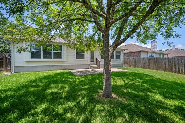 $2,350 | 20305 Kearney Hill Road, Pflugerville, TX 78660