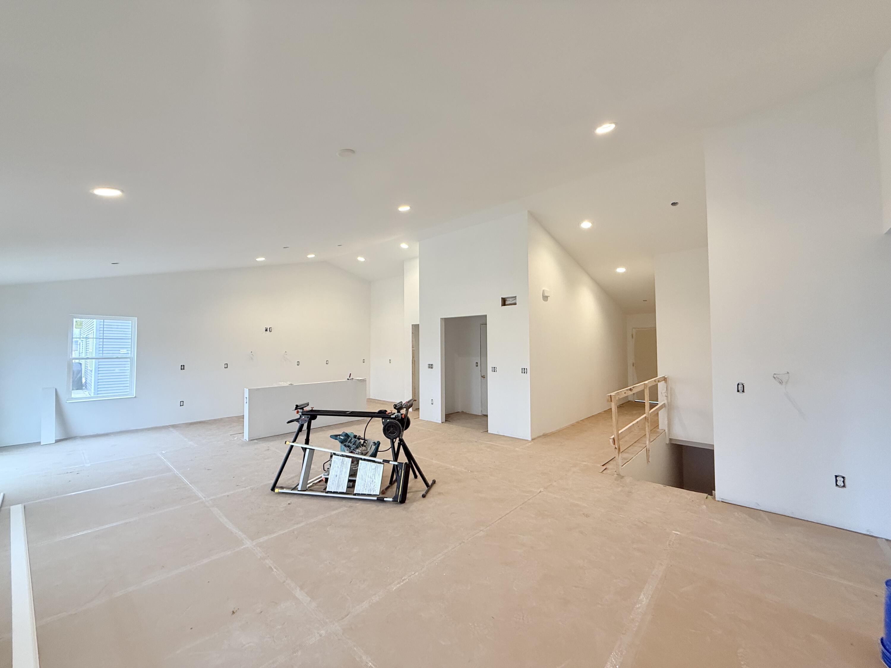 1302 Evergreen Drive Delavan, WI 53115 - Photo 2 of 6 Living Area
