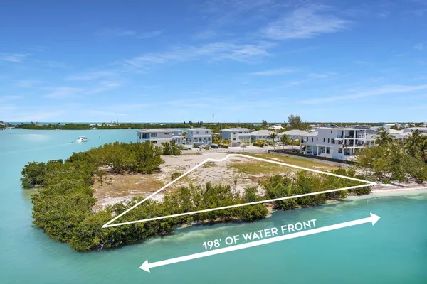 $2,950,000 | 246-248 Pescayo Avenue, Marathon, FL 33050