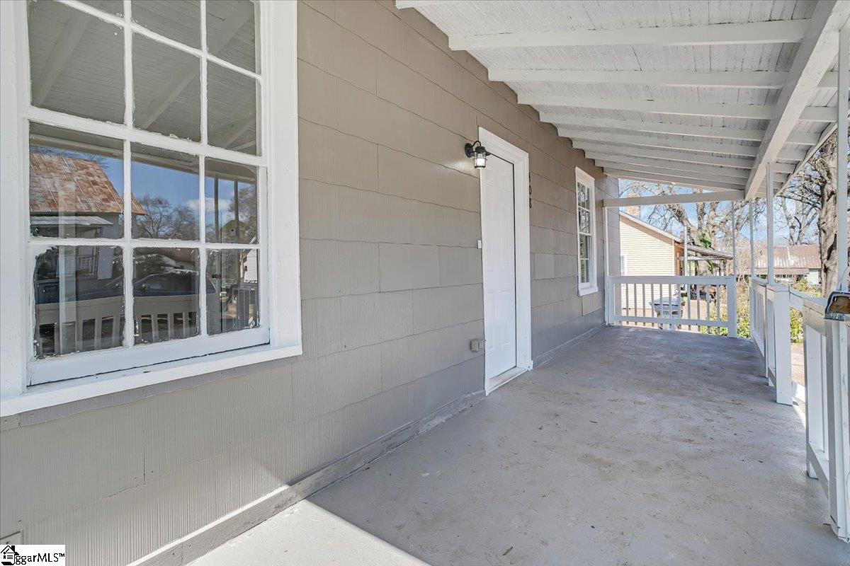 408 Hayes Street Anderson, SC 29624 - Photo 4 of 24 Gallery Image 4