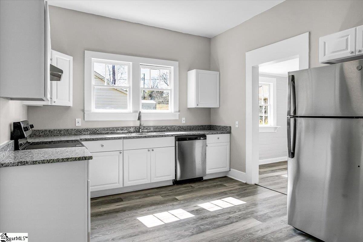 408 Hayes Street Anderson, SC 29624 - Photo 8 of 24 Gallery Image 8