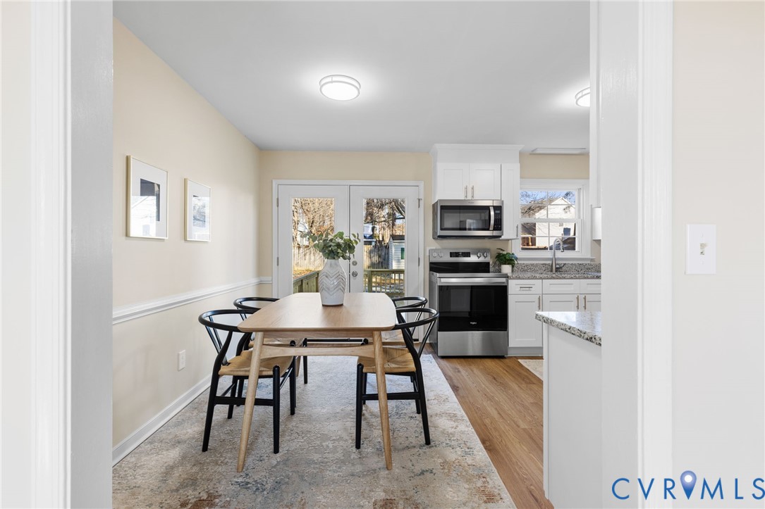 9924 Reams Road Chesterfield, VA 23236 - Photo 5 of 30 a kitchen with a table and chairs in it