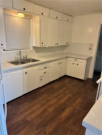 $1,495 | 629 West Nettie Avenue, Kingsville, TX 78363