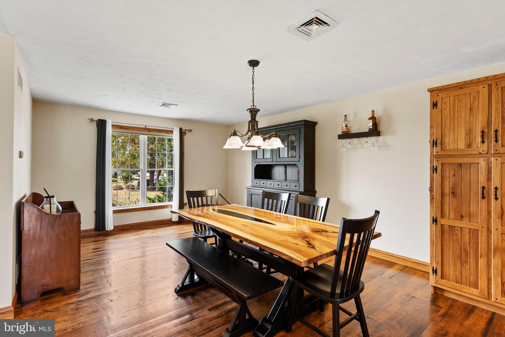 655 Britton Road Shippensburg, PA 17257 - Photo 12 of 74 dining