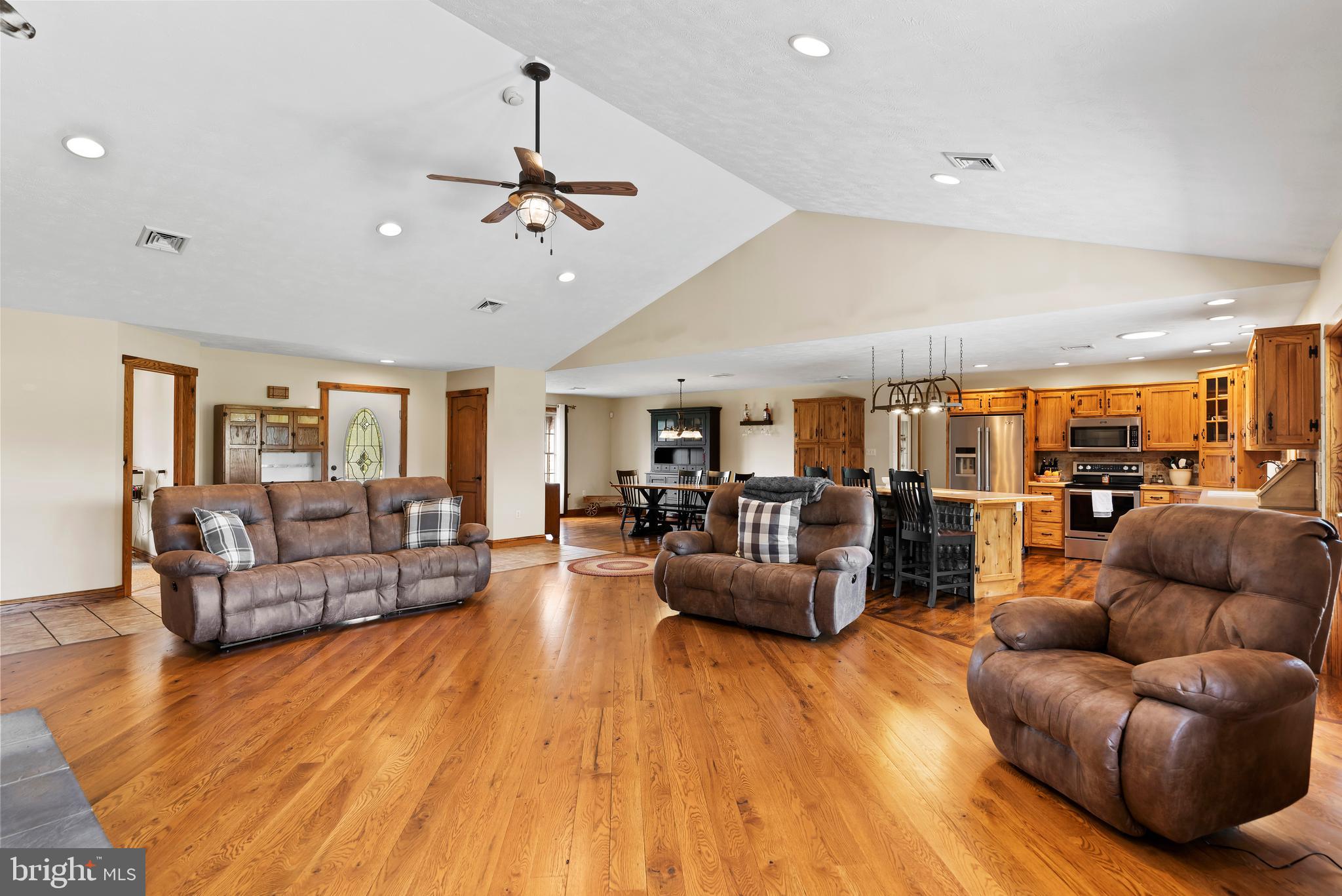 655 Britton Road Shippensburg, PA 17257 - Photo 9 of 74 family