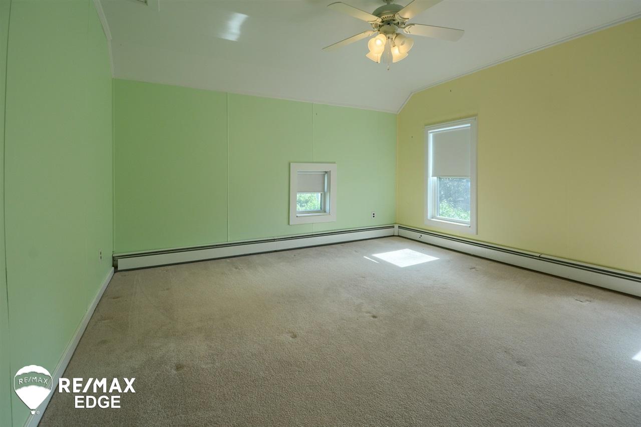 10449 East Potter Road Davison, MI 48423 - Photo 27 of 38 21461364-26.JPG