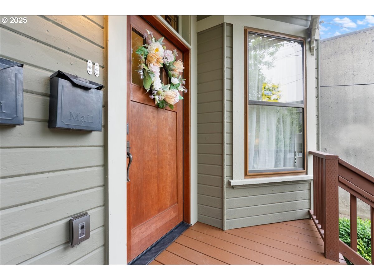2115 Northwest 22nd Avenue Portland, OR 97210 - Photo 4 of 47 a view of front door