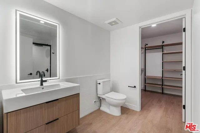 $3,450 | 10700 Tabor Street, Unit 511, Los Angeles, CA 90034