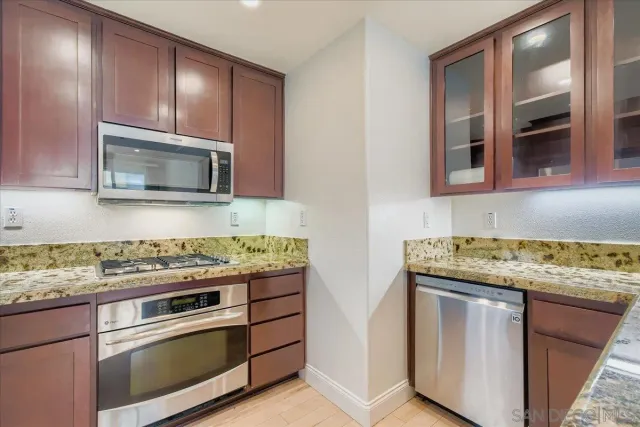 $799,000 | 8836 Promenade N Place, San Diego, CA 92123