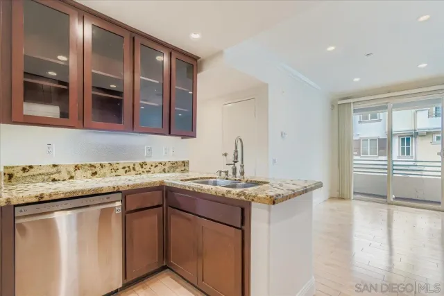 $799,000 | 8836 Promenade N Place, San Diego, CA 92123