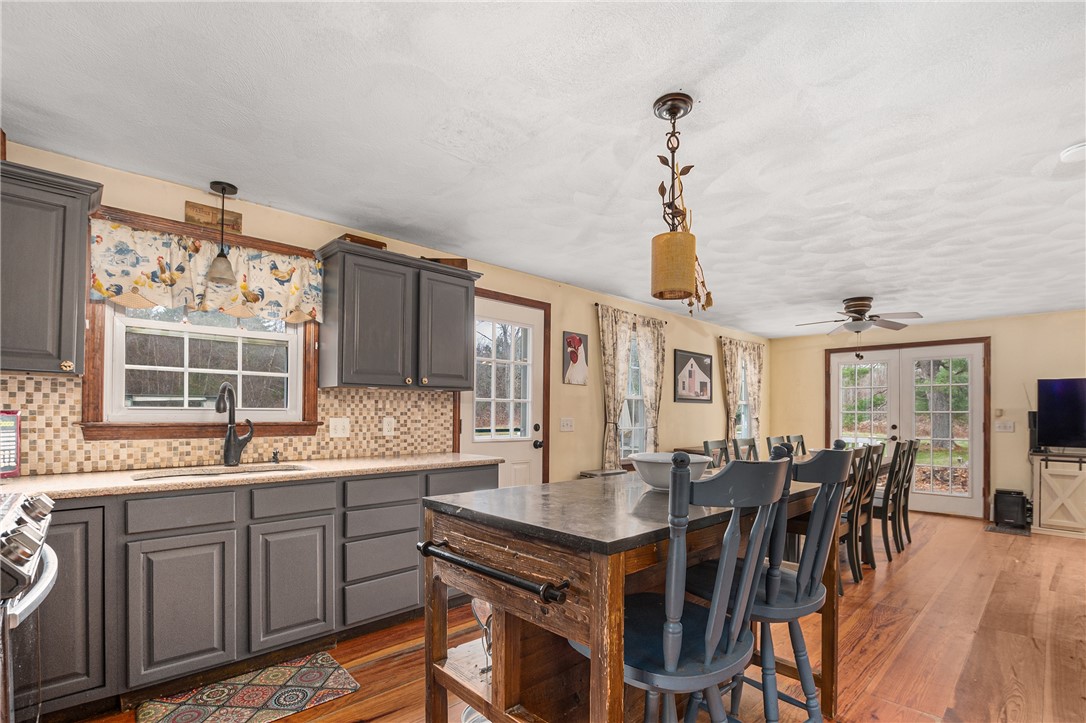 1803 Snake Hill Road Glocester, RI 02814 - Photo 12 of 39