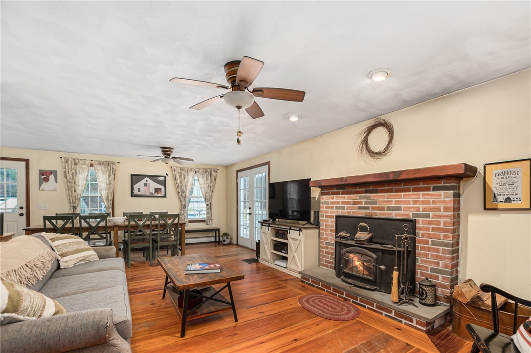 1803 Snake Hill Road Glocester, RI 02814 - Photo 16 of 39