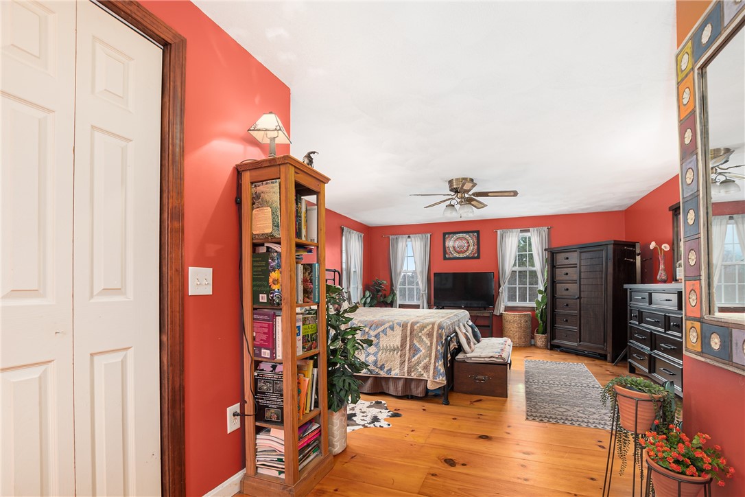 1803 Snake Hill Road Glocester, RI 02814 - Photo 18 of 39