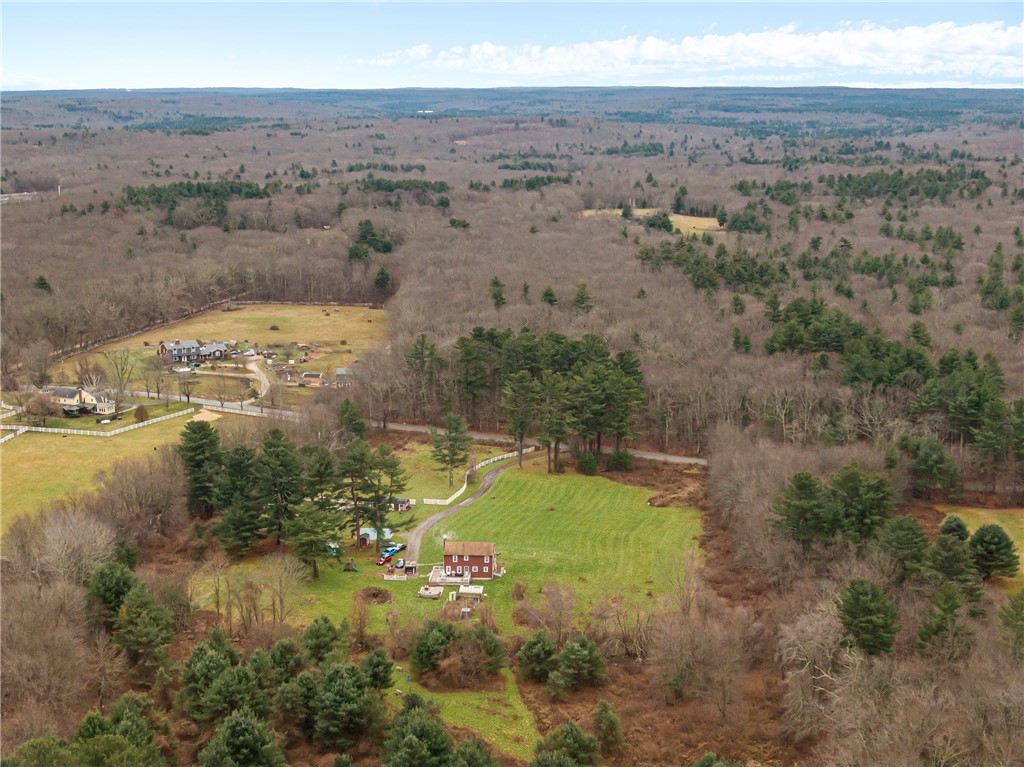 1803 Snake Hill Road Glocester, RI 02814 - Photo 4 of 39
