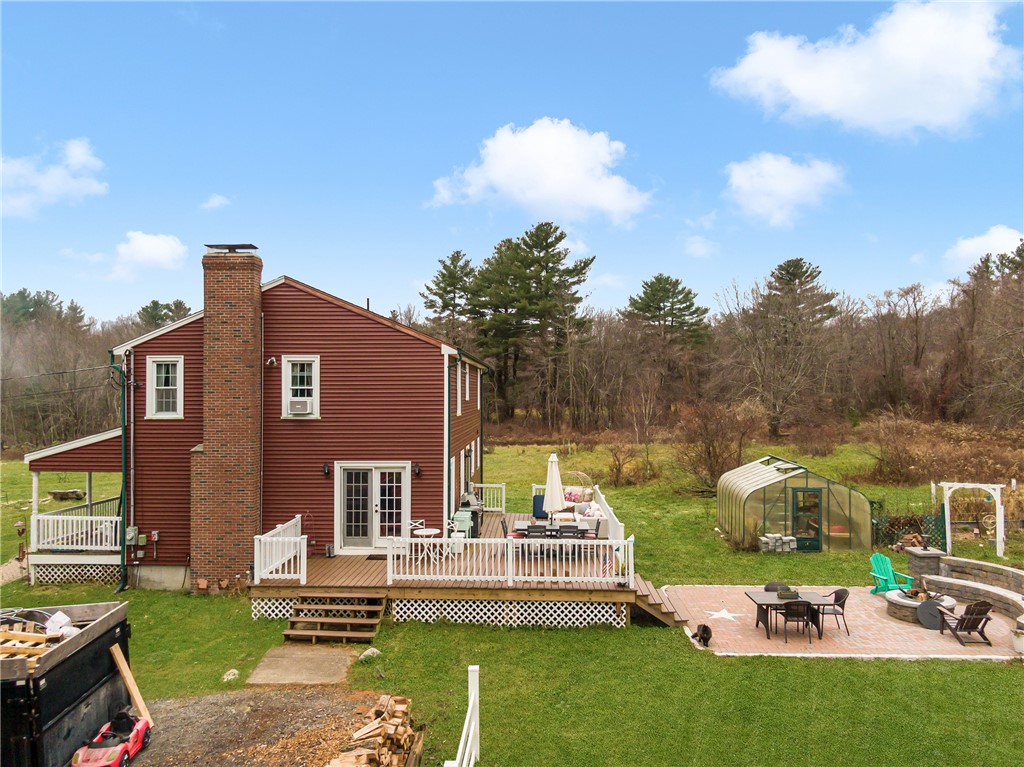 1803 Snake Hill Road Glocester, RI 02814 - Photo 7 of 39