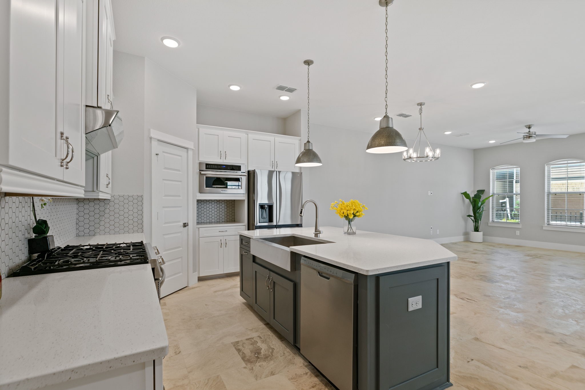 2039 Jadeite Trace Houston, TX 77077 - Photo 17 of 50