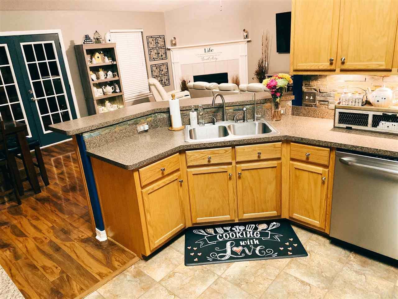1778 Brentco Road Cantonment, FL 32533 - Photo 11 of 50 Gallery Image 11