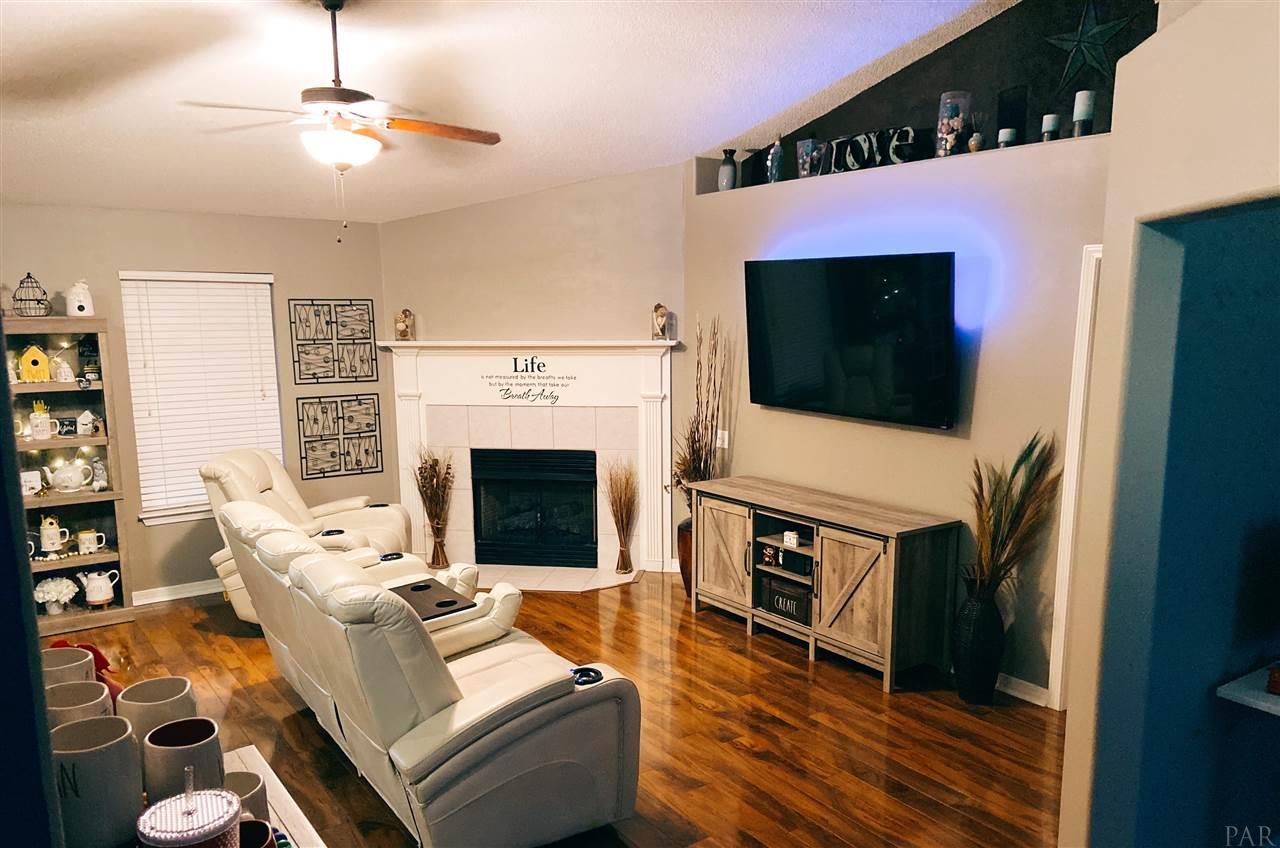 1778 Brentco Road Cantonment, FL 32533 - Photo 13 of 50 Gallery Image 13