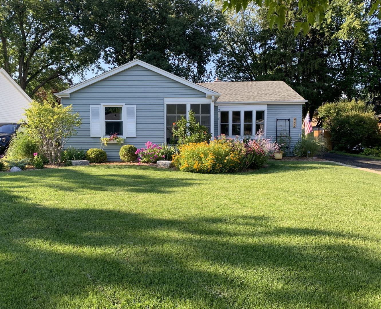 442 Berry Road Barrington, IL 60010 - Photo 1 of 22 Gallery Image 1