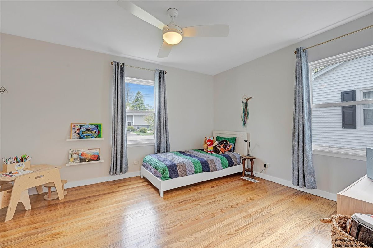 442 Berry Road Barrington, IL 60010 - Photo 13 of 22 Gallery Image 13