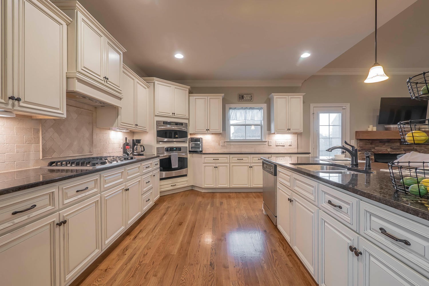 3192 Appian Way Spring Hill, TN 37174 - Photo 7 of 30 Gallery Image 7