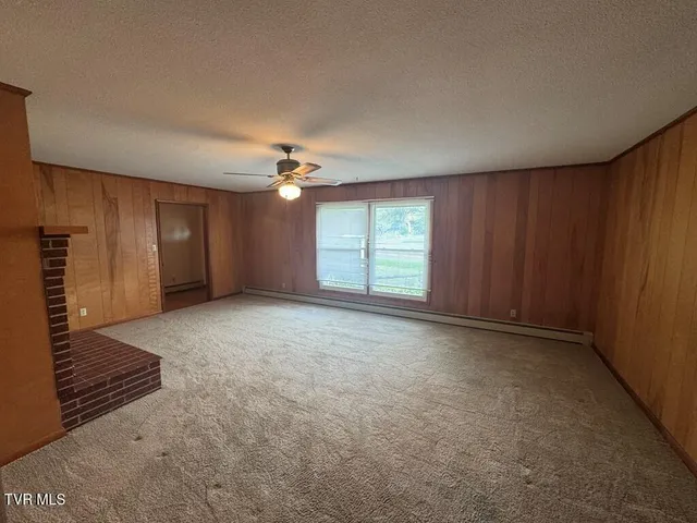 $199,900 | 38337 Loves Mill Road, Chilhowie, VA 24319