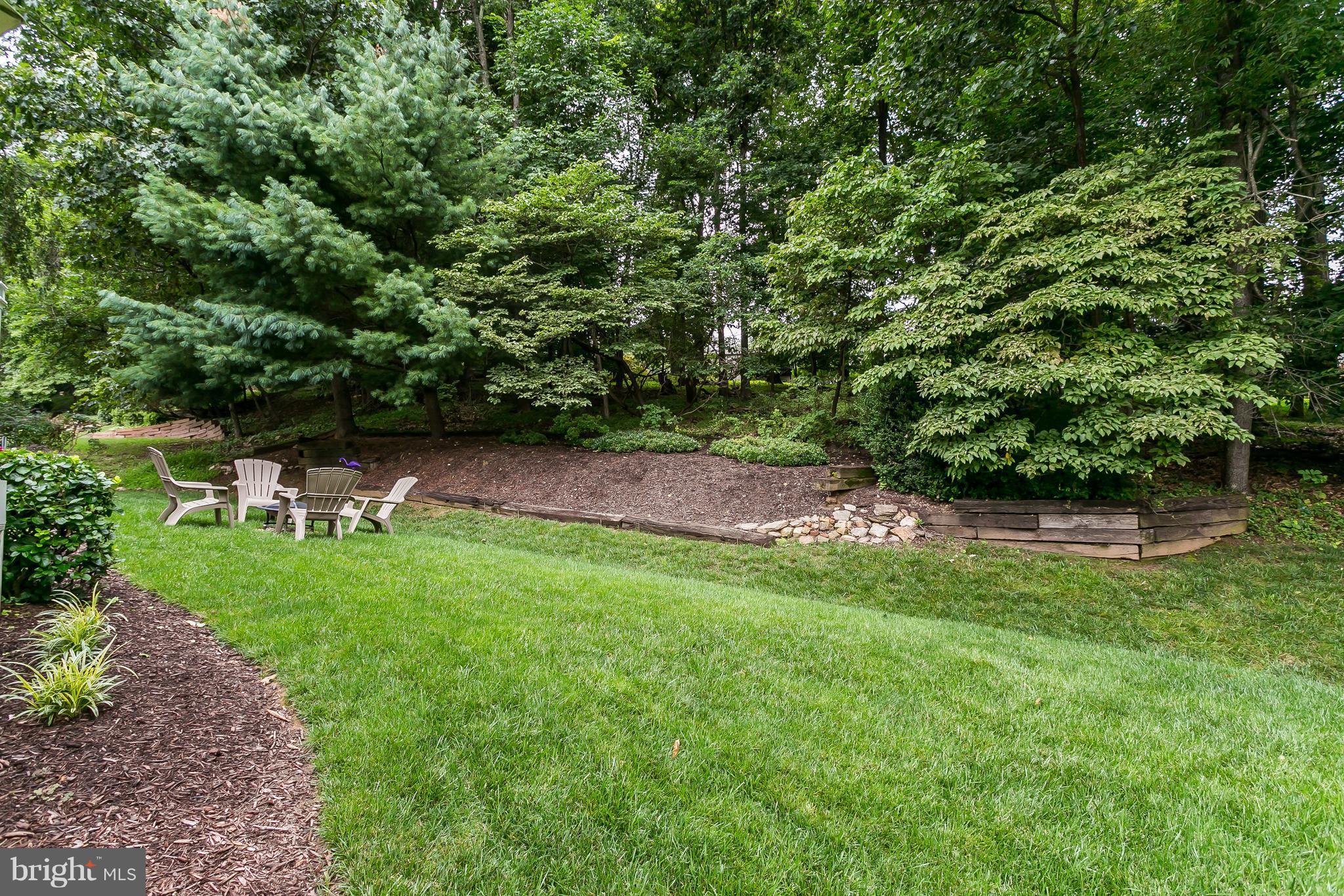 10819 Sandringham Road Cockeysville, MD 21030 - Photo 2 of 16 Exterior (Rear)