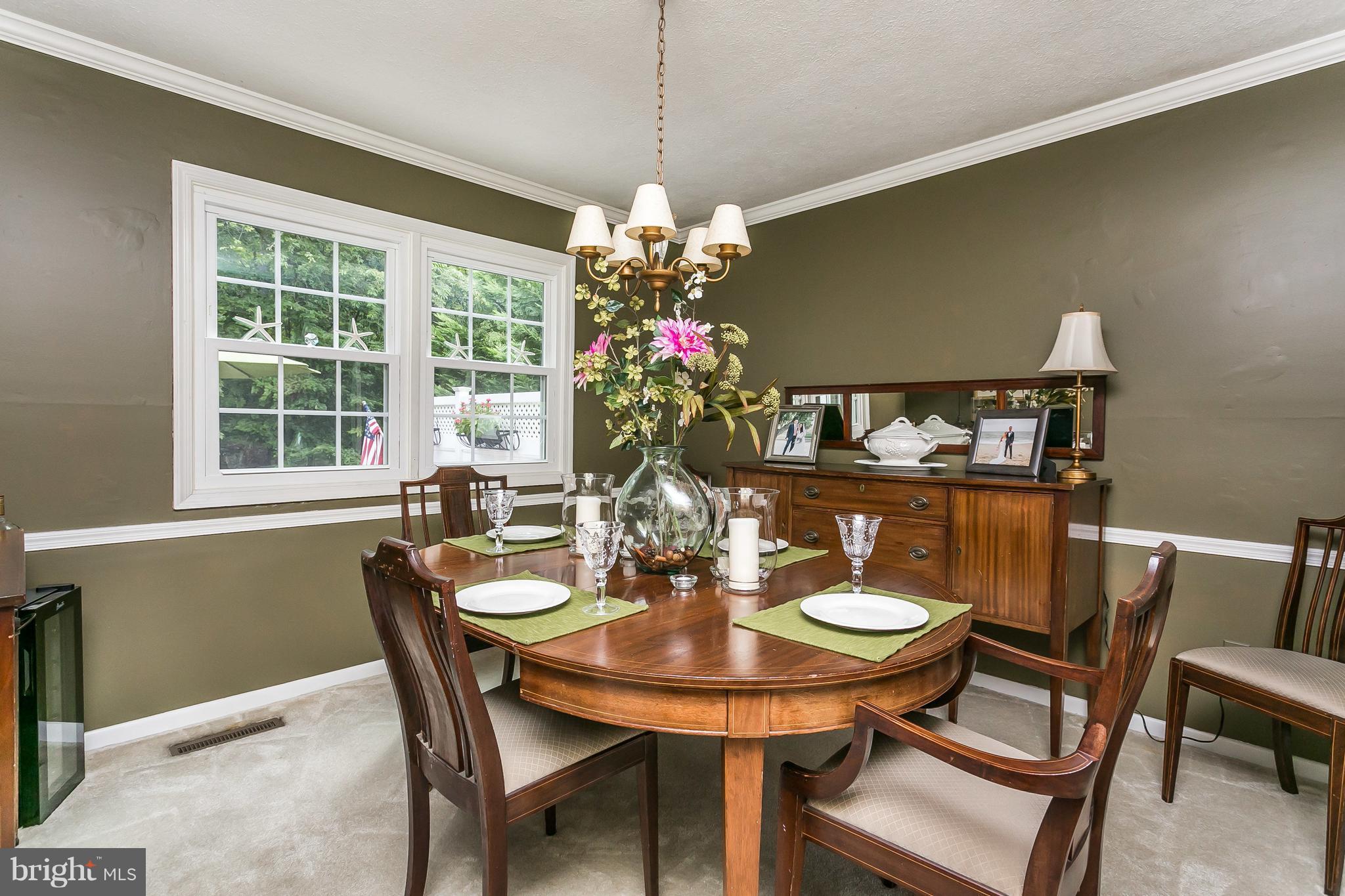10819 Sandringham Road Cockeysville, MD 21030 - Photo 7 of 16 Dining Room