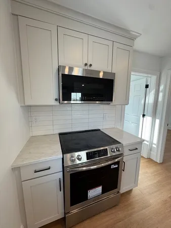 $2,200 | 41 Elm Street, Unit 102, Andover, MA 01810