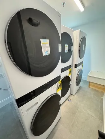 $2,200 | 41 Elm Street, Unit 102, Andover, MA 01810