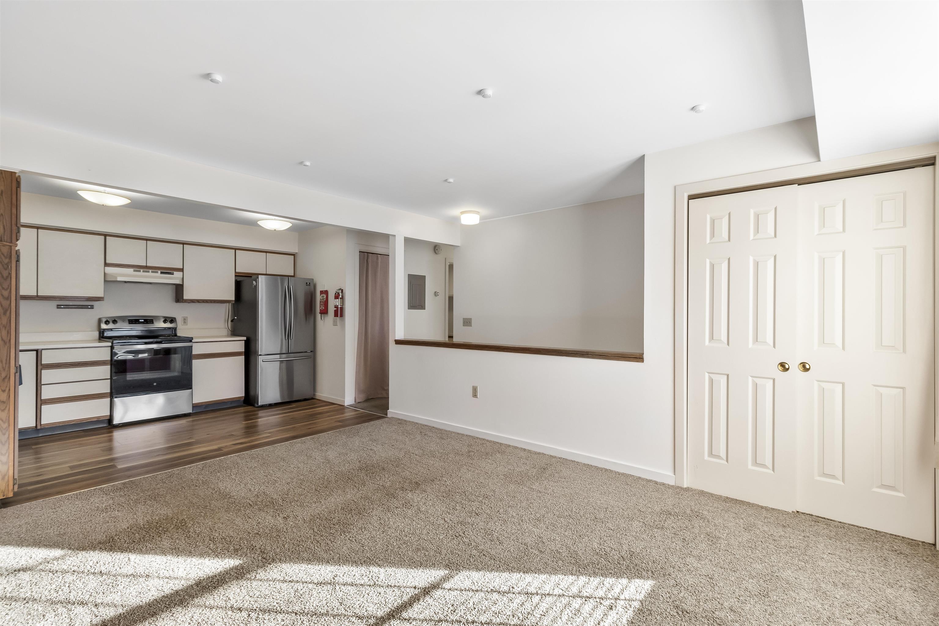 432 South Street, Unit C6 Bennington, VT 05201 - Photo 2 of 17