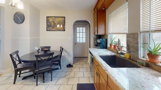 $2,900 | 35 Willis Avenue, Unit 1, Medford, MA 02155