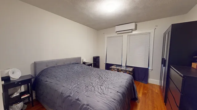 $2,900 | 35 Willis Avenue, Unit 1, Medford, MA 02155